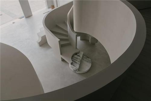 微水泥的施工效果怎么樣？膩子墻施工好嗎？